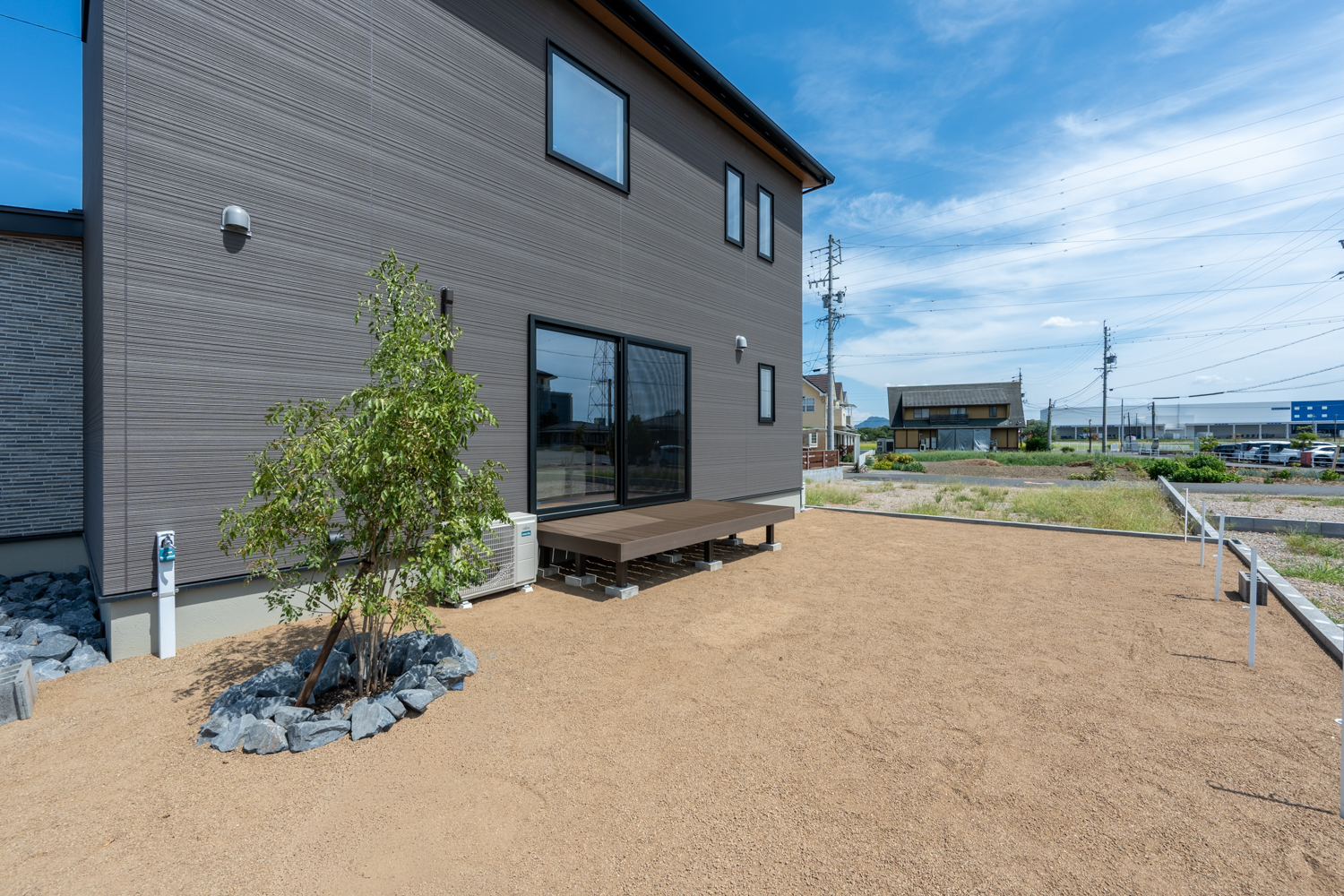 ウッドデッキとお庭